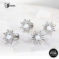 Piercing Labret en Titane ASTM F136 avec Opale Synthétique, Filetage Interne, Motifs Cœur, Rayon de Soleil et Carré, pour Hélix et Tragus
