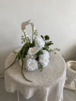 Boule de fleurs artificielle personnalisée RK352 en soie blanche et verte pour centre de table de mariage de luxe, décoration pour événements de mariage