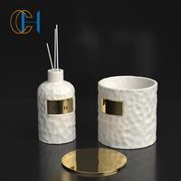 Coffret Cadeau Personnalisé C&H : Pot en Céramique, Bougie Artisanale en Cire de Soja, Diffuseur à Bâtonnets – Étiquette Privée, Logo Personnalisé pour Anniversaire et Fêtes