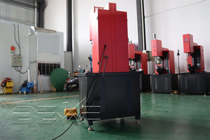 <span class=keywords><strong>Machine</strong></span> de rivetage de frein pneumatique de pneu de presse de cadre pour la doublure de frein de camion - Product Image 3