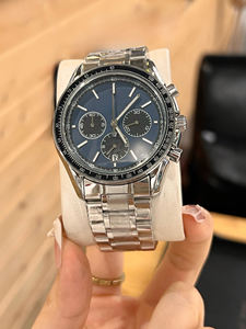 Más allá de los límites, presencia dominante, siempre atento a la intención original, buscando la perfección - Reloj Mecánico - Product Image 3