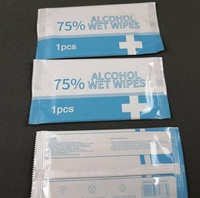 Lingettes humides personnalisables en usine, 1 pièce, 75 % d'alcool, taux de stérilisation de 99,9 %, matériau non tissé, emballage personnalisé, usage quotidien