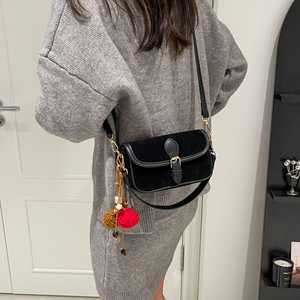 Nuevo bolso bandolera de lujo de terciopelo suave estilo retro, bolso cuadrado para mujer - Product Image 6