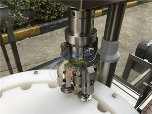 Máquinas automáticas de llenado de líquidos, llenadora de jarabe, taponadora de vidrio y botellas para mascotas, máquina embotelladora de jarabe, línea de llenado - Product Image 4