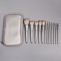 Ensemble de pinceaux de maquillage de haute qualité en poils synthétiques, 12 pièces, manche en bois, avec sac, logo personnalisé, marque privée pour le maquillage du visage et des yeux