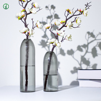 Décoration de maison minimaliste décoration florale pièce maîtresse de mariage Vase en verre noir transparent pour décoration de table