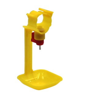 Pvc automática aves de corral pezones <span class=keywords><strong>granja</strong></span> cubo gallina <span class=keywords><strong>codornices</strong></span> bebiendo cuencos de pollos de engorde pollo Waterer bebedor - Product Image 1
