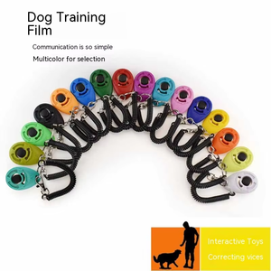 <span class=keywords><strong>Clicker</strong></span> de entrenamiento de perros personalizado portátil con logotipo personalizado con botón de pulsera larga para operación con una sola mano función impermeable - Product Image 2