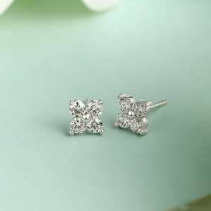 SGARIT Vente en gros Boucles d'oreilles trèfle à quatre feuilles en or 18 carats IGI, taille ronde, cadeau Saint-Valentin, diamant de laboratoire 0.4 0.8 1 carat - Product Image 3
