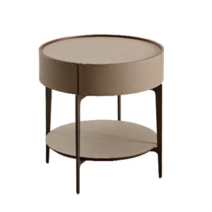 Armario <span class=keywords><strong>de</strong></span> <span class=keywords><strong>dormitorio</strong></span> principal minimalista <span class=keywords><strong>de</strong></span> lujo ligero, casa <span class=keywords><strong>de</strong></span> <span class=keywords><strong>matrimonio</strong></span> moderna, silla <span class=keywords><strong>de</strong></span> montar para el hogar, mesita <span class=keywords><strong>de</strong></span> <span class=keywords><strong>noche</strong></span> <span class=keywords><strong>de</strong></span> cuero - Product Image 1