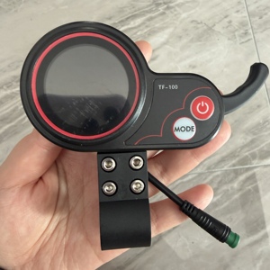 Accélérateur de vitesse pour trottinette électrique 60V 72V de bonne qualité, pièce de rechange TF-100 avec écran LCD étanche et poignée de gaz au doigt - Product Image 1