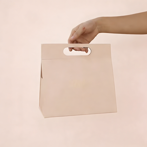 Caja de regalo magnética de lujo estilo libro, plegable, rígida y colapsable, de una pieza, para perfume, con asa. - Product Image 6