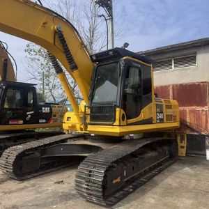 Excavatrice sur pneus Komatsu PC240 d'occasion d'origine japonaise, 24 tonnes, robuste, avec moteur, boîte de vitesses et pompe pour travaux de terrassement et de construction CE - Product Image 4