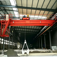 Grue à pont à double poutre de 5 à 20 tonnes avec godet de préhension pour l'entreposage et la manutention du clinker de ciment dans les cours d'usine