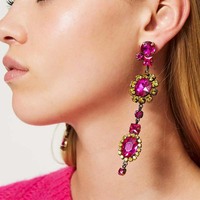 Anting-anting liontin berlian air wanita modis, perhiasan telinga geometris desain bunga baru dipersonalisasi