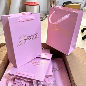 Emballage en carton boutique en tissu personnalisé de marque sac cadeau en papier rose <span class=keywords><strong>bon</strong></span> <span class=keywords><strong>marché</strong></span> mat avec votre propre logo pour les petites entreprises - Product Image 6