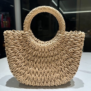 Bolso de paja retro de gran capacidad para mujer, estilo retro, de moda, con dos correas, de encaje, para invierno, tendencia transfronteriza, estilo celebridad de internet - Product Image 6