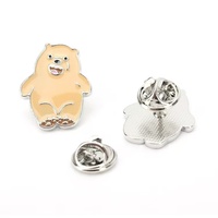 En gros, Pin's en émail métallique, motif ours populaire, en alliage, badges de revers brillants argentés, cadeaux souvenirs
