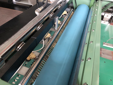 SG-E1200 Automatic UV Oil Varnish Coating Machine High Speed