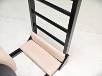 Baril d'escalade Pilates en bois noir de qualité supérieure avec repose-pieds pour studio commercial et usage personnel
