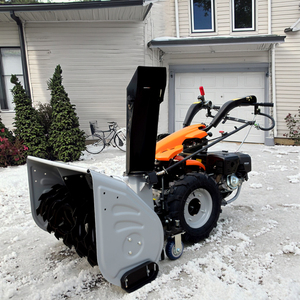 Balayeuse à <span class=keywords><strong>neige</strong></span> à poussée manuelle bon marché Nettoyage des routes Balayeuse à <span class=keywords><strong>neige</strong></span> à démarrage électrique Machine Balayeuse à <span class=keywords><strong>neige</strong></span> pour terrain de sport sur le trottoir municipal - Product Image 2