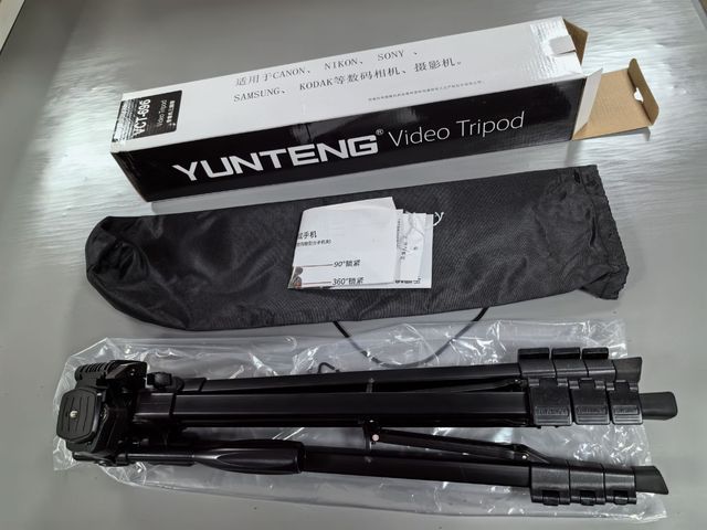 YUNTENG VCT-696 180cm Aluminum Fluid Head Professional Tripod Stand Quick-Release Plate Video Camera DSLR Selfie Stick Tripod