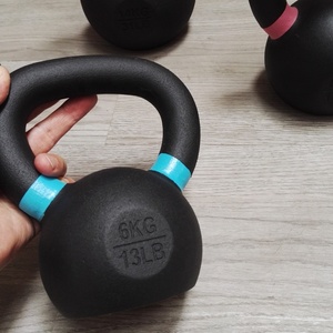 China Proveedor de oro Gimnasio Kettlebell Hierro fundido Recubierto de polvo negro para ejercicio de fuerza - Product Image 3