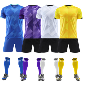 Nuevo Uniforme de Fútbol Estilo Español 2026 con Transferencia Térmica, Transpirable, Personalizable con Número y Nombre, para Clubes y Equipos - Product Image 2