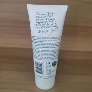 Envase Cosmético Personalizado de 150 ml, Blanco/Rosa, para Crema Facial y Corporal, Tubo Exprimible con Tapa Abatible para Loción Corporal y Limpiador - Product Image 5