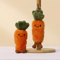 En gros, Mini porte-clés peluche carotte personnalisée, légume en peluche doux avec visage et pieds, pour boutiques de cadeaux et machines à griffes, approvisionnement en gros