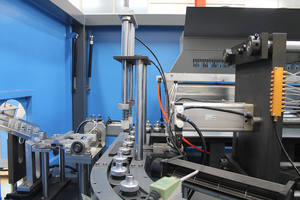 Hoàn toàn tự động 500ml <span class=keywords><strong>Pet</strong></span> tiêm thổi khuôn máy cho làm đầy nước & đóng nắp chất lượng cao cấp - Product Image 4