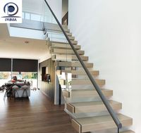 Escalier flottant de luxe avec style architectural minimaliste pour la décoration intérieure de villa moderne