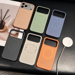 Coque de téléphone magnétique antichoc en PC et TPU avec dissipation thermique en nid d'abeille pour iPhone 17 16 15 Pro Max 14 13 12 – Vente en gros - Product Image 1
