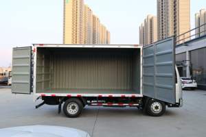 Camión <span class=keywords><strong>de</strong></span> carga Howo más barato, camioneta <span class=keywords><strong>de</strong></span> carga pequeña, camión <span class=keywords><strong>de</strong></span> caja <span class=keywords><strong>de</strong></span> <span class=keywords><strong>26</strong></span> <span class=keywords><strong>pies</strong></span> con placa trasera hidráulica - Product Image 4