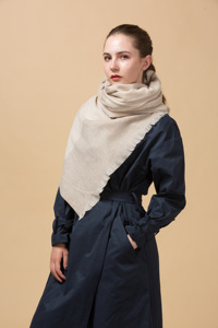 Customized Comfortable Delicate lightweight Fall Winter Design Plaid Scarf Oversize <b>Women</b> Scarf <b>Wrap</b> Shawls - Product Image 4