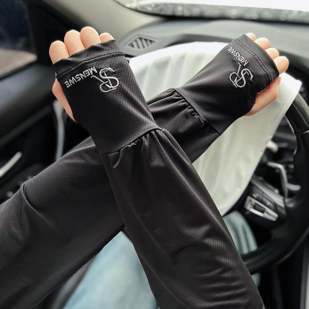 SR Broderie - Noir [Soie Glacée Oversize]