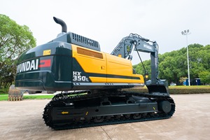 Excavatrice sur chenilles hydraulique d'origine 35 tonnes Hx350L avec moteur Euro2 en vente en <span class=keywords><strong>Algérie</strong></span> - Product Image 4