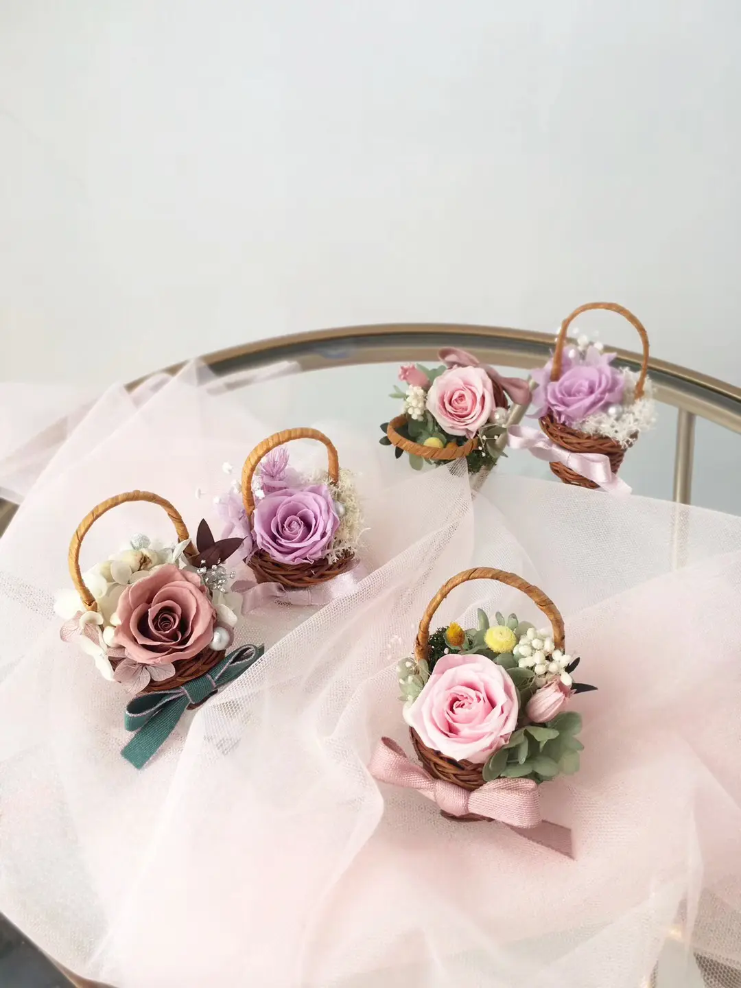 O-061 Hot Sale Wedding Home Decor Mini Preserved Flower Basket Dried Flower and Plants Bouquet