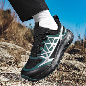 Zapatillas de Running Unisex 2026, Duraderas, para Cross-Country, con Patrón Geométrico, Parte Superior de Malla, Antideslizantes y con Gran Agarre - Product Image 3