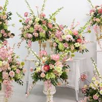 Nouvelle boule de fleurs artificielles roses et rangée de fleurs murales pour la décoration de scène de mariage et de table de banquet