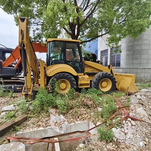 Chargeuse-pelleteuse multifonctionnelle 4x4 JCB 4CX neuve de marque Yikun pour travaux de construction et de terrassement - Product Image 5