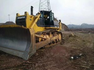 SHANTUI SD42-3 d'occasion d'origine à prix bon marché, moteur Cummins Bulldozer sur chenilles, pompe à moteur d'occasion, équipement lourd - Product Image 5