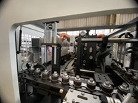 Machine de soufflage par étirage à remplissage à chaud pour bouteilles PET, 2 cavités, haute vitesse, contrôlée par PLC, avec moteur à roulement, certifiée CE, 500 ml