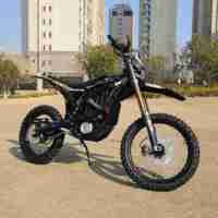 Moto tout-terrain électrique CZSM Surron Ultra Bee 24,5 kW 74 V 60 Ah 2026, cadre noir carbone, moto de course pour adultes, motocross