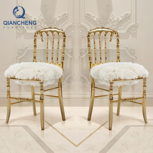 Sedia da Pranzo Moderna di Lusso in Acciaio Inox Dorato, Sedia di Alta Gamma per Eventi e Matrimoni, Arredamento per Villa e Hotel, Vendita Diretta dalla Fabbrica - Product Image 1