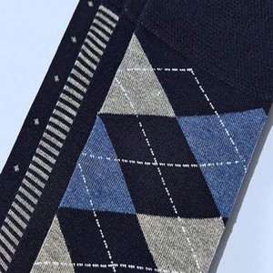 <span class=keywords><strong>Chaussettes</strong></span> habillées pour hommes en promotion, motif Argyle, sans couture, confortables, antibactériennes, en polyester, pour affaires - Product Image 4