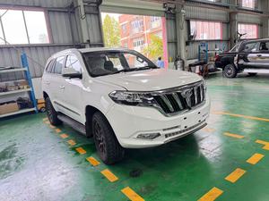 Foday Lanfu Left Hand Drive Diesel SUV 7 Asientos Automático Coche Usado con Asientos <span class=keywords><strong>de</strong></span> Cuero y Techo Solar - Product Image 2