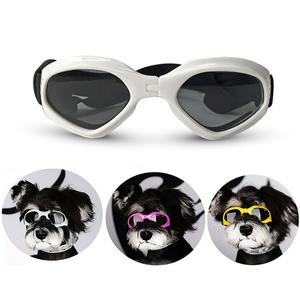 Cool UV chiot <span class=keywords><strong>lunettes</strong></span> <span class=keywords><strong>de</strong></span> soleil <span class=keywords><strong>pour</strong></span> chiens étanche solide motif accessoires <span class=keywords><strong>pour</strong></span> animaux <span class=keywords><strong>de</strong></span> compagnie <span class=keywords><strong>lunettes</strong></span> <span class=keywords><strong>de</strong></span> <span class=keywords><strong>protection</strong></span> <span class=keywords><strong>pour</strong></span> été hiver printemps - Product Image 3