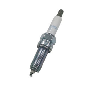 Bougie d'allumage de moteur de voiture en iridium de haute qualité OE 18849-08080 18849-09085 18847-08200 18858-10090 Bougie d'allumage automobile Garantie 50 000 km - Product Image 1