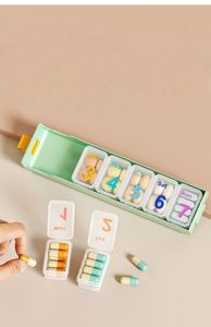 กล่องใส่ยาแบบพกพา 7 วัน สำหรับเดินทาง พร้อมช่องแบ่งสำหรับวิตามินและอาหารเสริม - Product Image 4